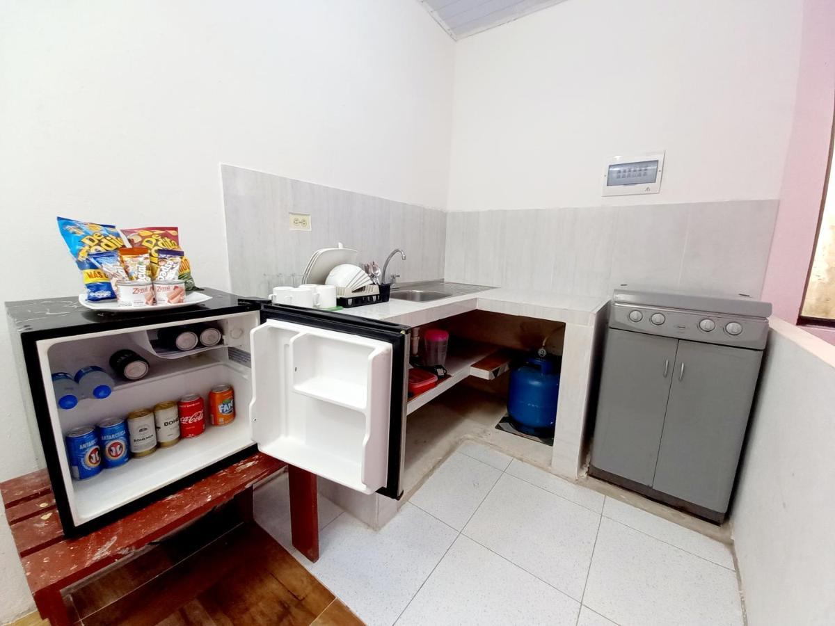 Apartamentos Cerca Al Aeropuerto 레티시아 외부 사진